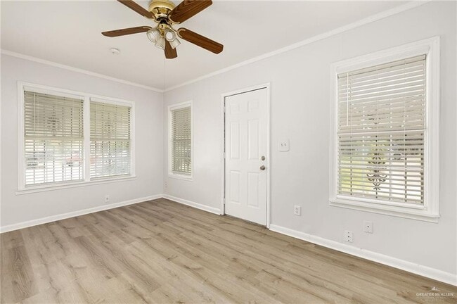 Building Photo - 20 S Dunlap Ave