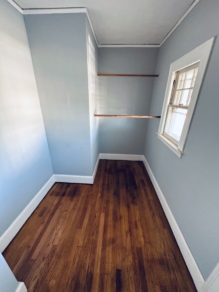 Building Photo - 14 Proctor Rd