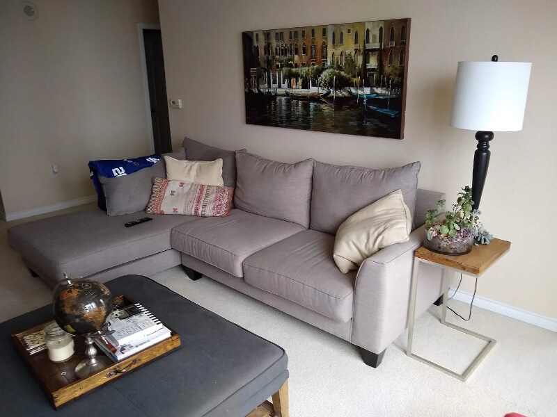 Building Photo - 1240 India St