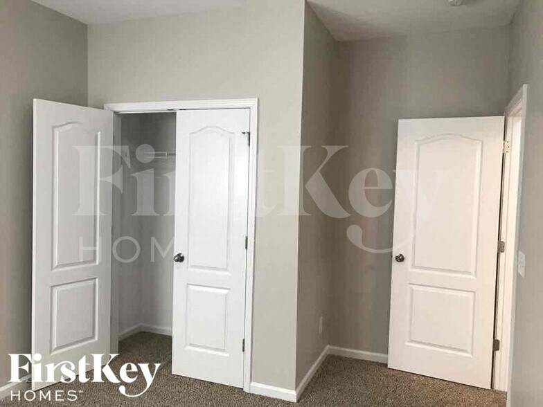 Building Photo - 15003 Cavanshire Trail