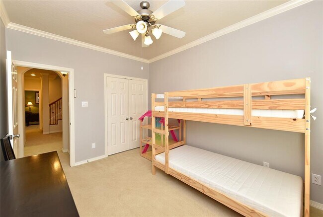 Building Photo - 1226 Sopris Dr