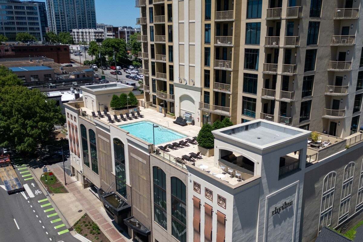 Building Photo - 1510 Demonbreun St