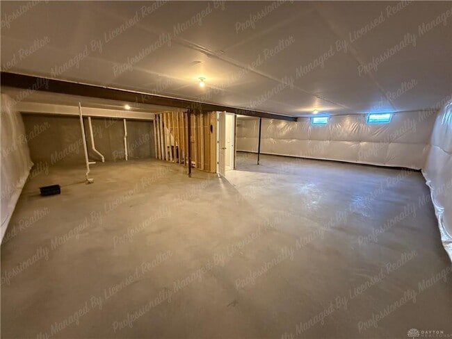 Building Photo - 141 Kenneth Hamilton Way
