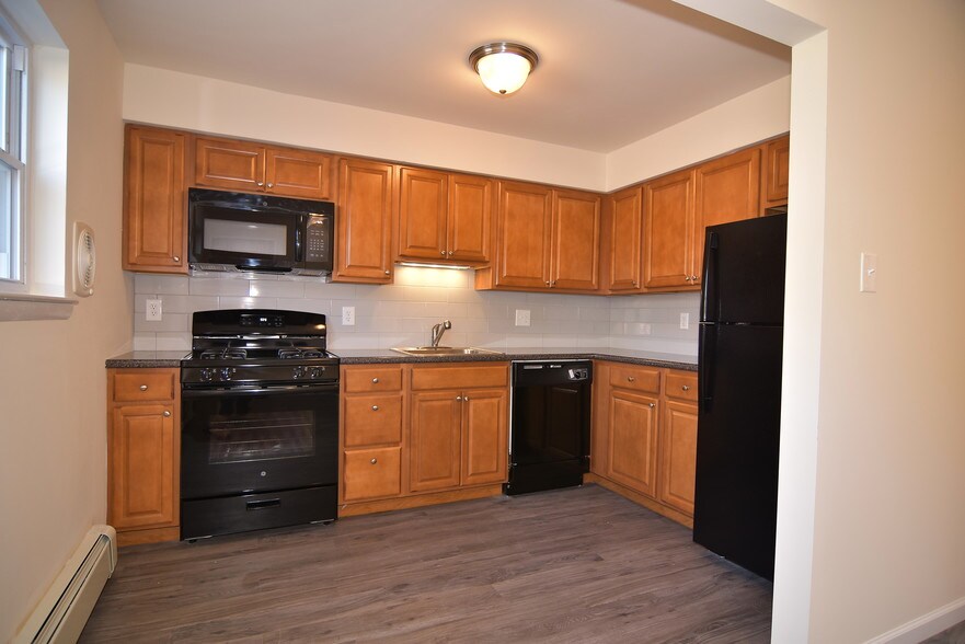 Manchester Village 20 Salisbury Rd Wayne NJ 07470 Apartment Finder