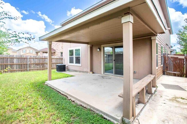 Building Photo - 11012 Culzean Dr