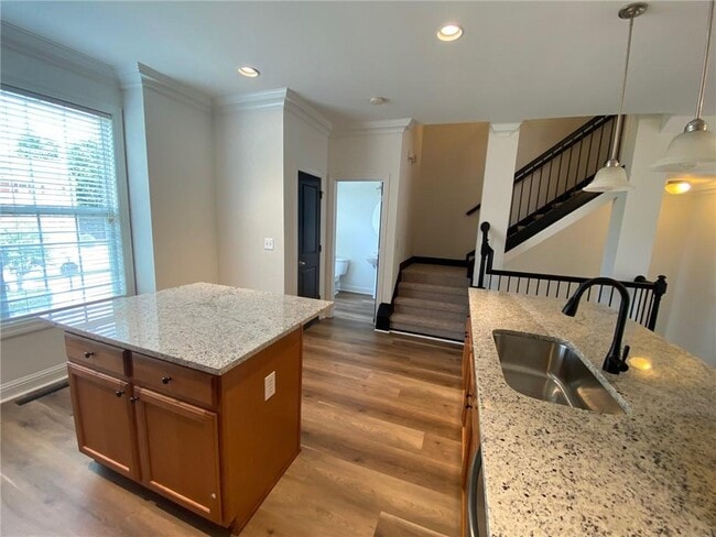 Building Photo - 3231 Greenwood Oak Dr