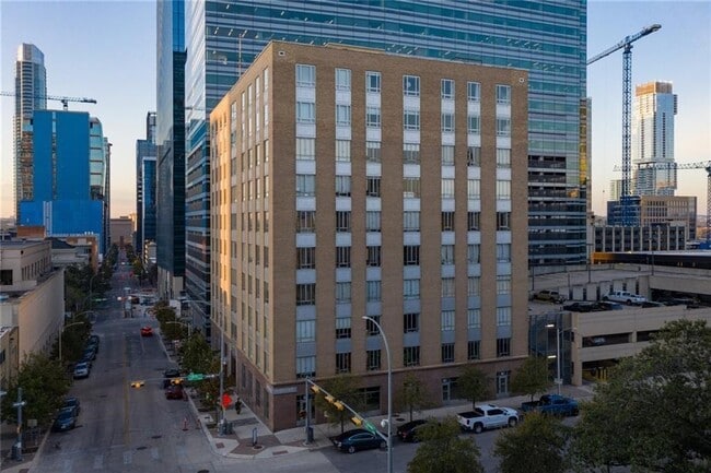 Building Photo - 710 Colorado St