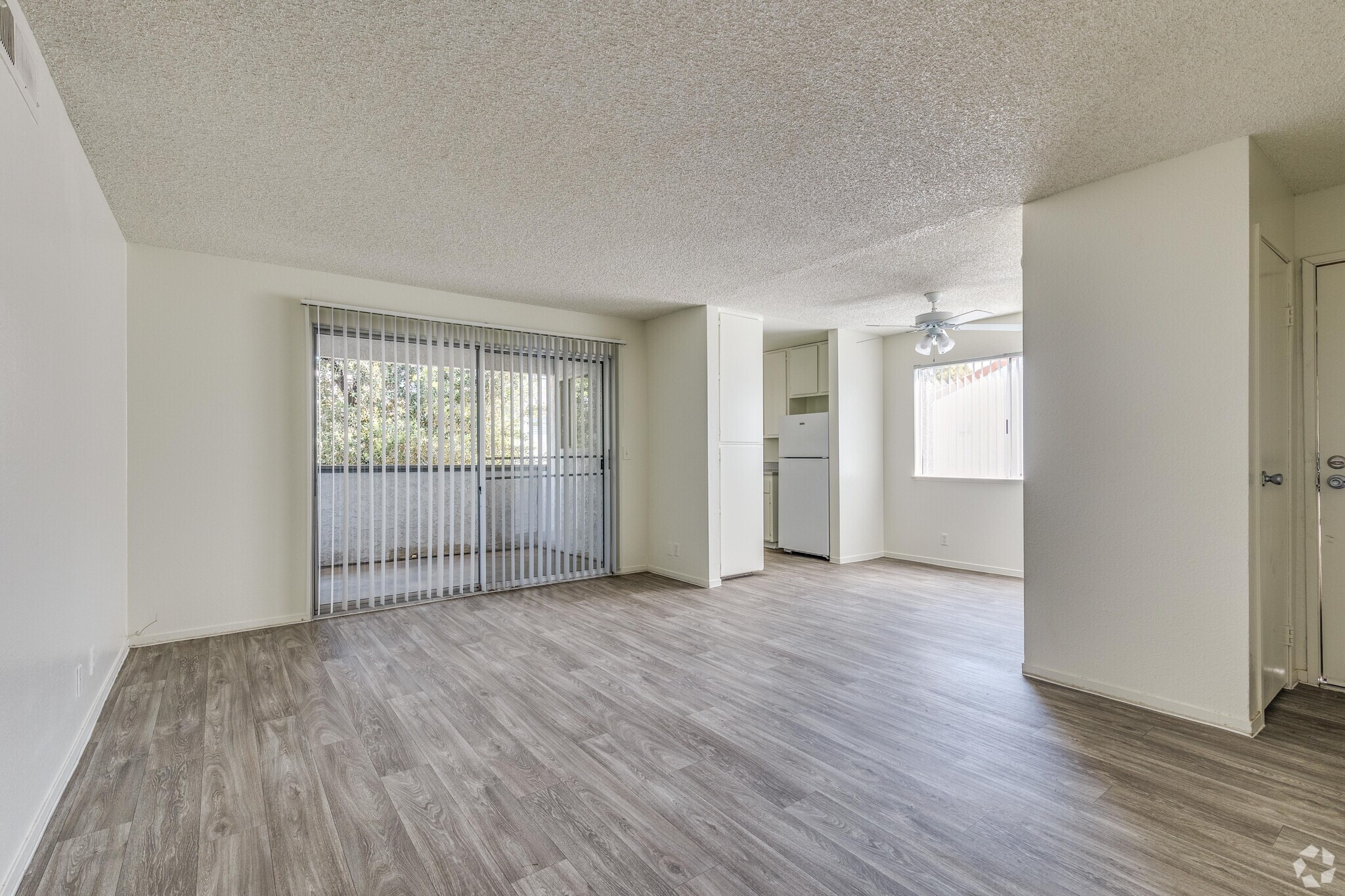 1 BR, 1 BA (Classic) - 734 SF - VDS-Villa Del Sol