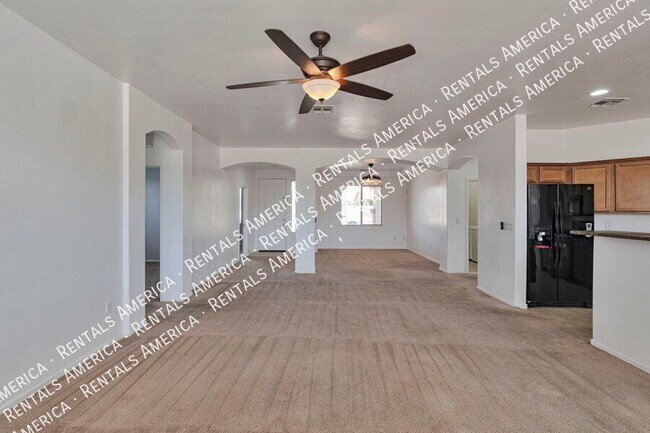 Building Photo - 6722 S Averroes Rd