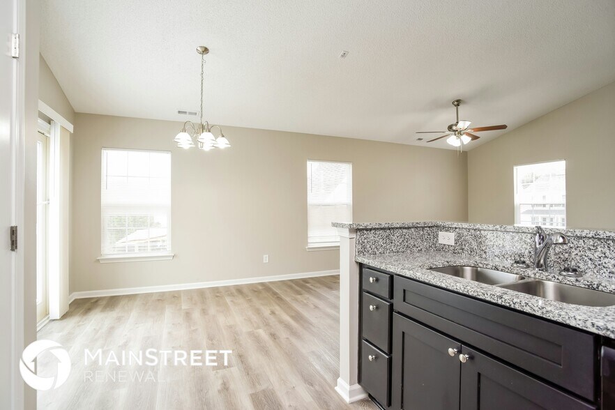 Building Photo - 10511 Katie Creek Ct