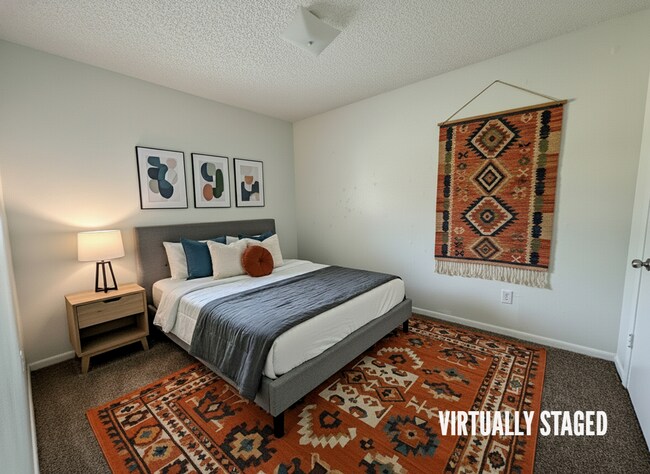 Building Photo - 917 N 7th St