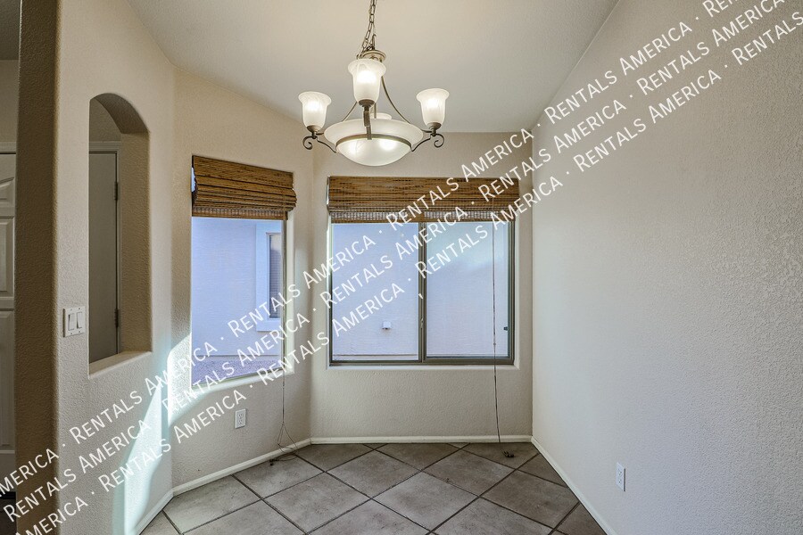 Building Photo - 16070 W Kendall St