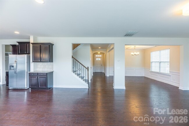 Building Photo - 1310 Middlecrest Dr NW