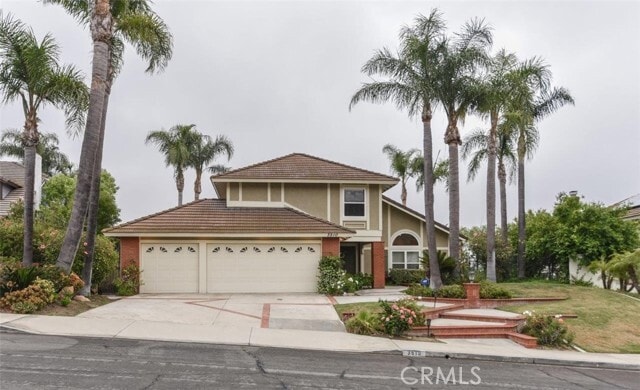 Primary Photo - 3510 Fairmont Blvd