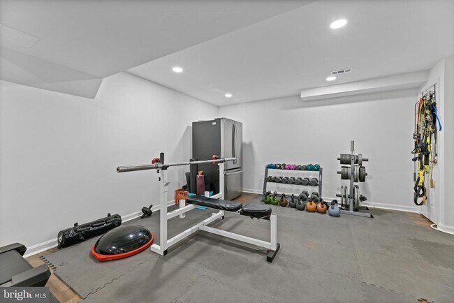 Building Photo - 12307 Eliff Way