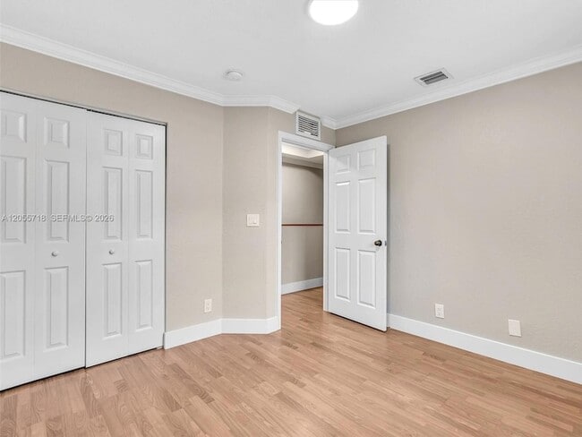 Building Photo - 4283 Vineyard Cir
