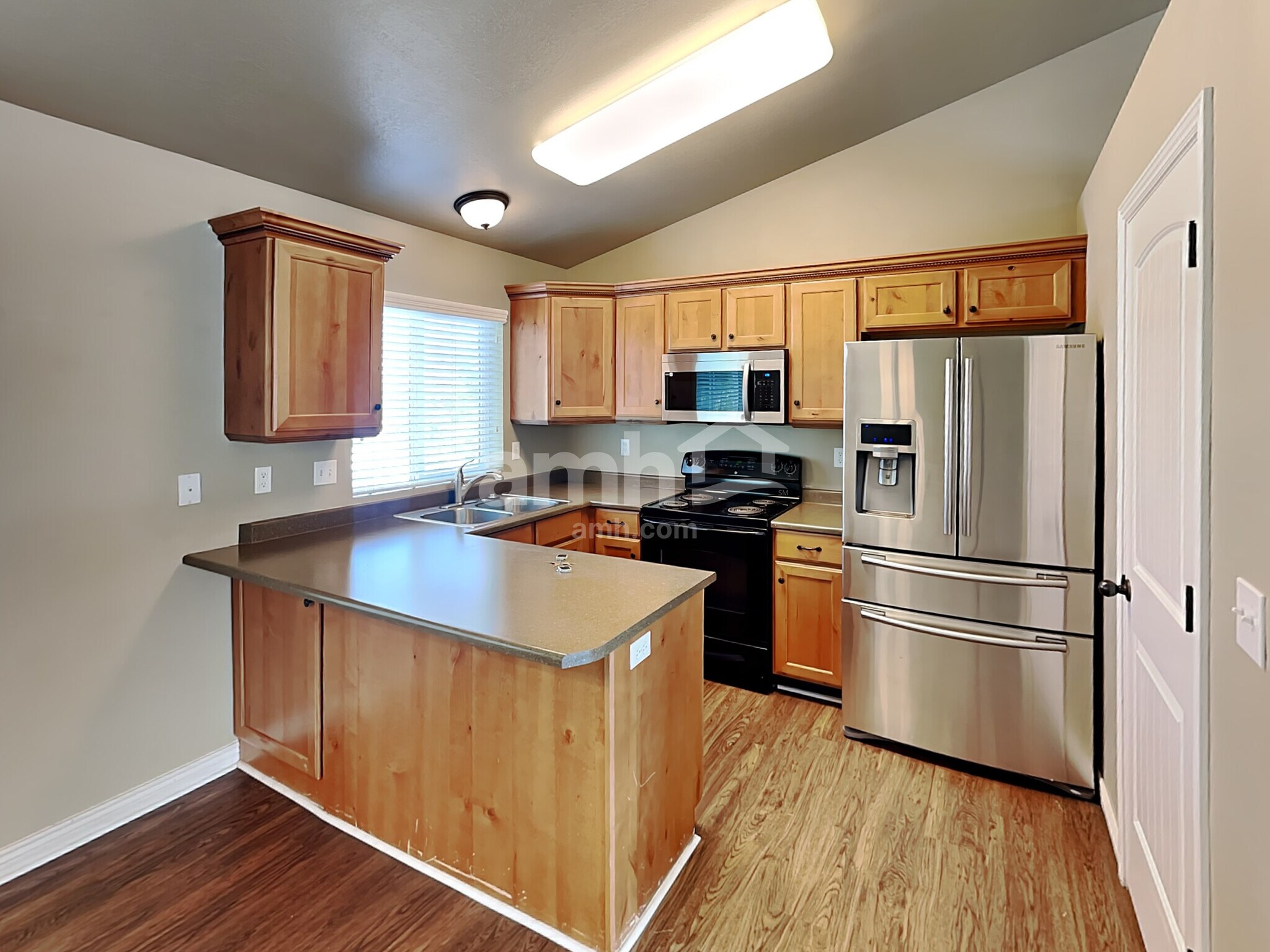 Building Photo - 1518 W Citation Dr