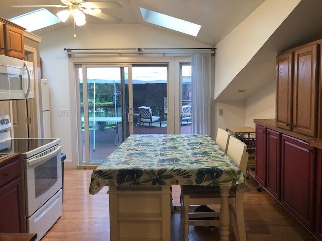 Building Photo - 79 Bishop Hill Rd