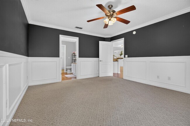 Building Photo - 12838 Chets Creek Dr N