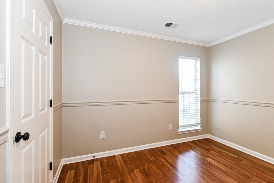 Building Photo - 1733 Timber Creek Dr