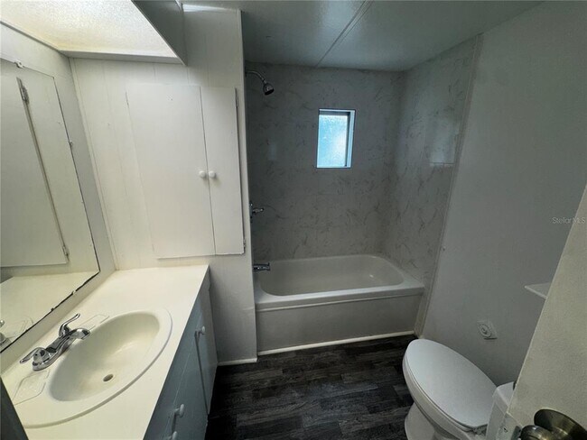 Building Photo - 12036 Grace Ln