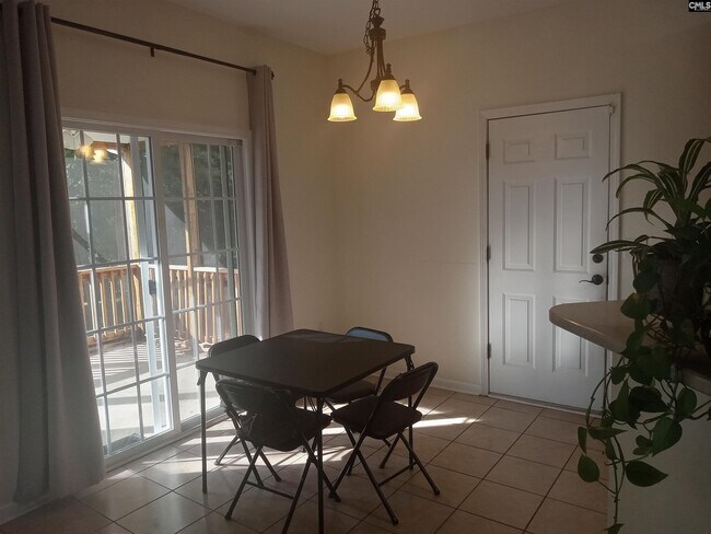 Building Photo - 403 Henslowe Ln