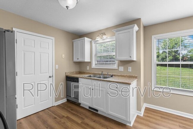 Building Photo - 1792 Ridge Runner Ct