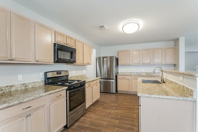 Building Photo - 16102 Dawn Marie Ln