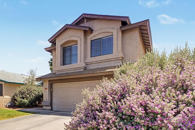 Building Photo - 761 E Rosemonte Dr