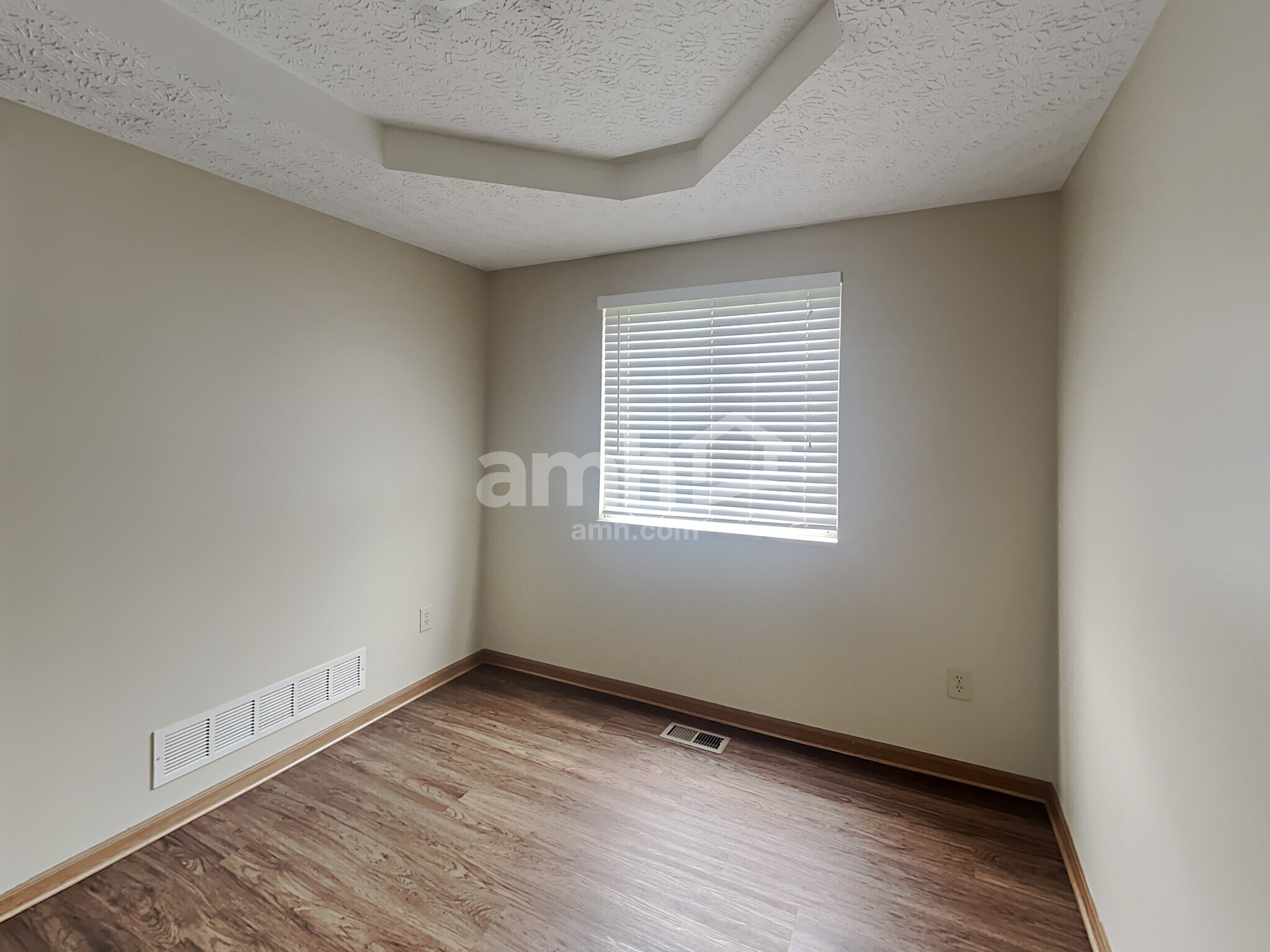 Building Photo - 6647 Hilmar Dr