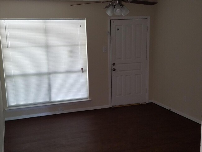 Building Photo - 3516 Flamingo Way