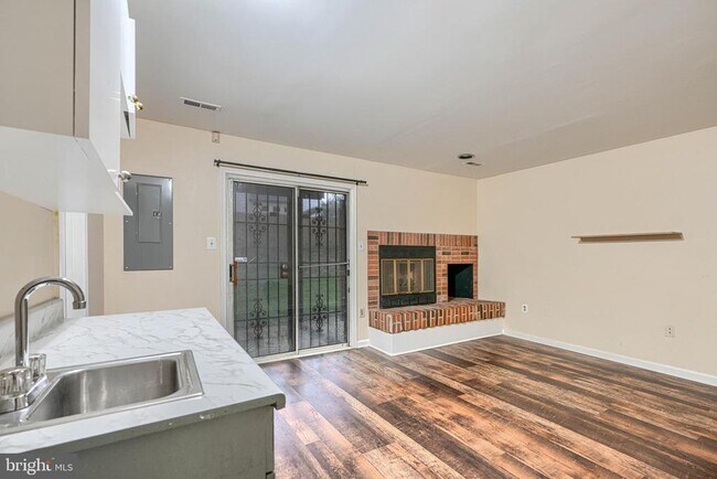 Building Photo - 11322 Baritone Ct