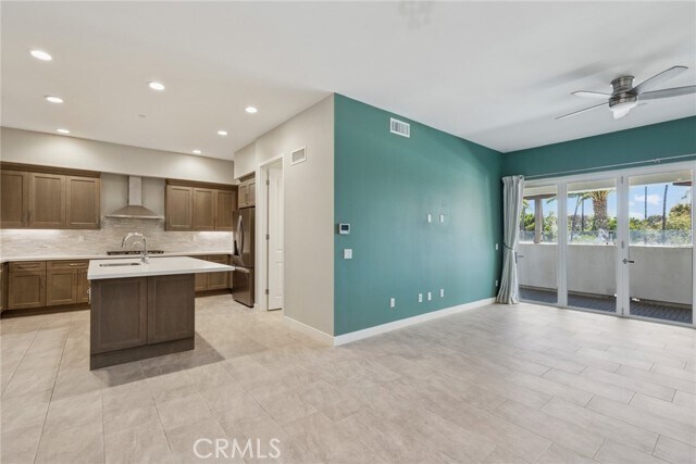 Building Photo - 3189 Doheny Way