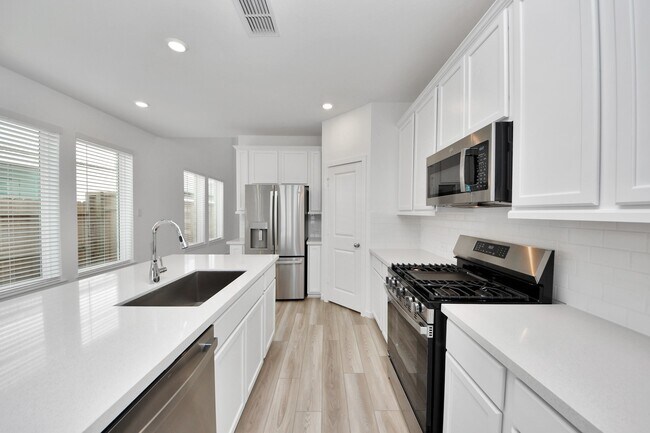 Building Photo - 9223 Willowbank Gap Ln