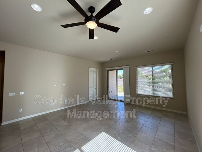 Building Photo - 81682 Avenida Alturas