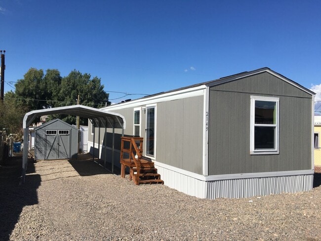 Primary Photo - 2-Bedroom Home, minutes Away from the Colo...