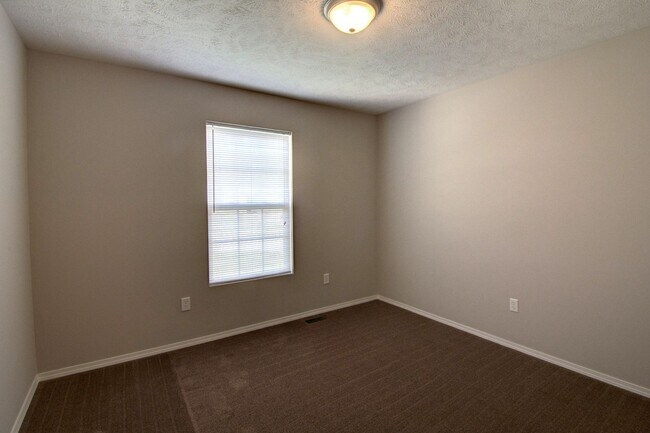 Building Photo - 2508 W Spring Water St