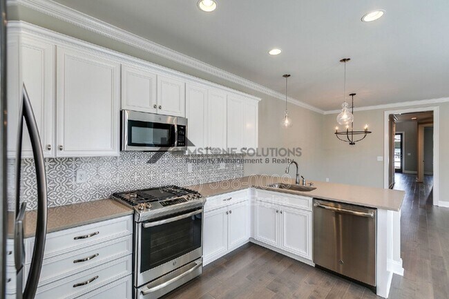 Building Photo - 9054 Berry Farms Crossing