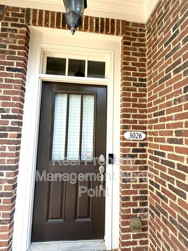 Building Photo - 3026 Eltham Pl