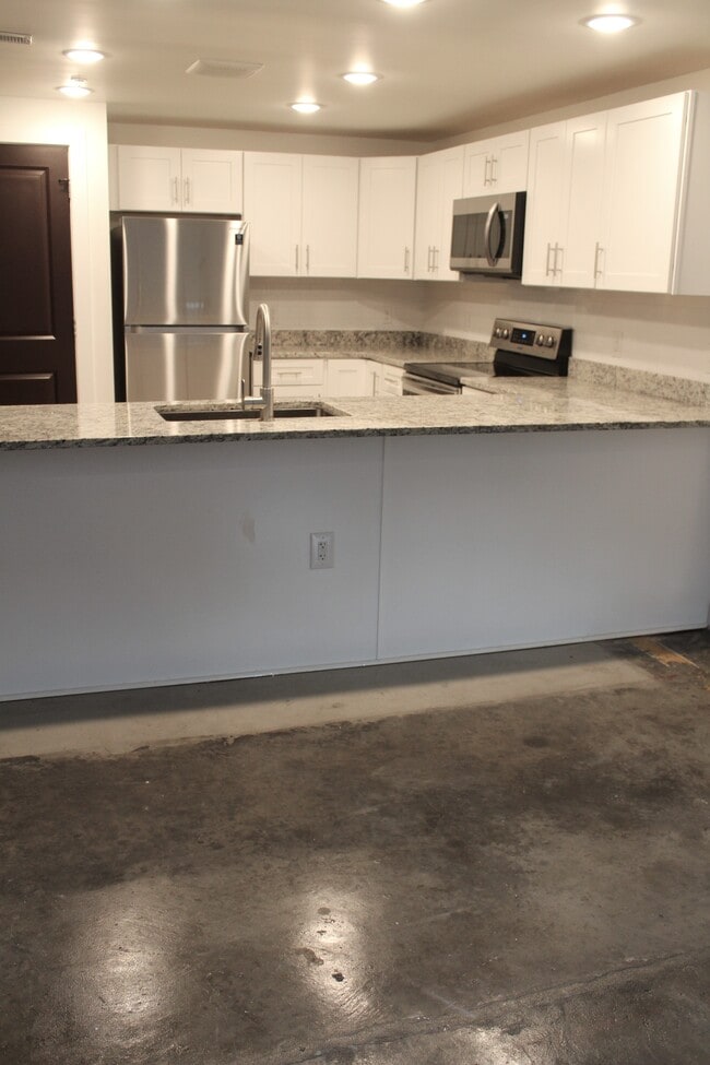 Building Photo - 408 Wellons St
