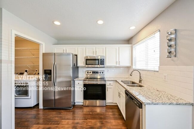 Building Photo - 10700 Kimblewyck Cir