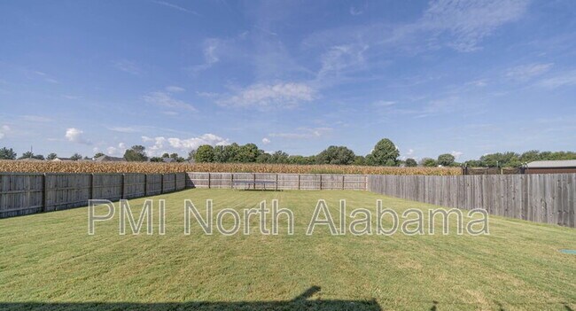Building Photo - 120 Elledge Farm Dr