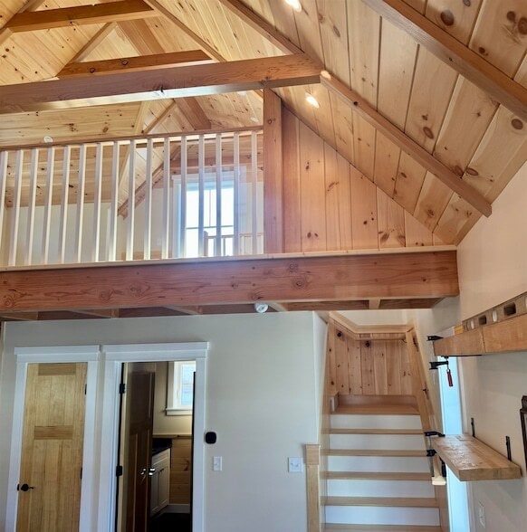 Building Photo - 28 Emerald Ave