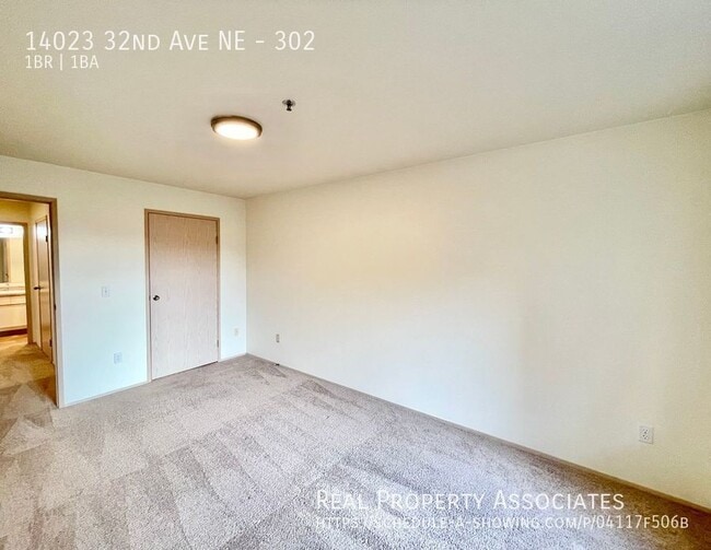 Building Photo - 14023 32nd Ave NE