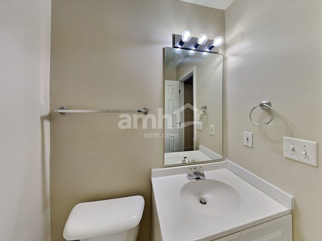 Building Photo - 6541 Pole Creek Dr