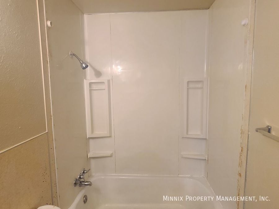 Building Photo - 3606 Tanner Dr