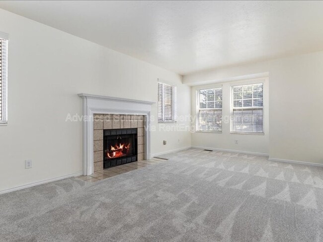 Building Photo - 9132 S Scirlein Dr