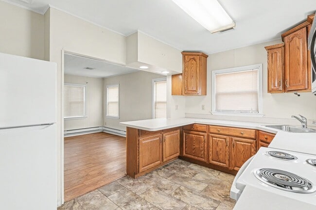 Building Photo - Two bedroom, one bathroom house in Susquehanna Twp.