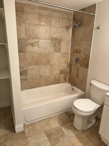 Building Photo - 43 Hemenway St