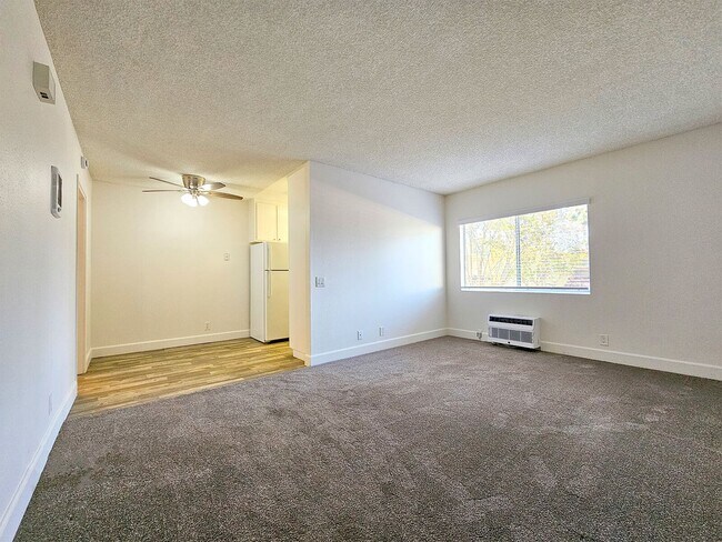 Interior Photo - Crestwood Apartments!